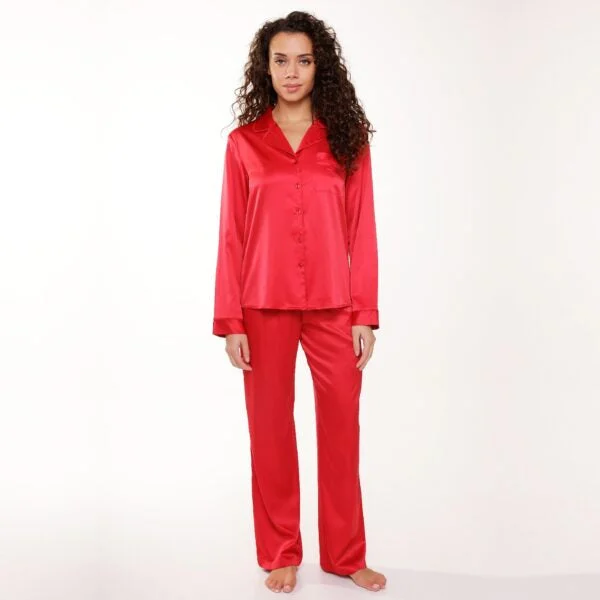 women's pajamas for movie nightsPijama rojo raso set