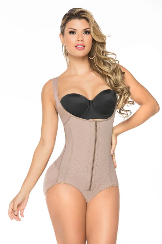 body shaper with silicone strips for no-slip wearPANTY  FAJA DAFNE REF: 104