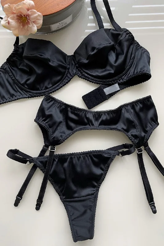 padded bra for small bustsAmour Black Lingerie set