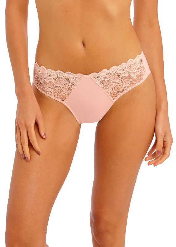 plus-size lace hipster panties with a tummy tuckerWacoal Eglantine Brief - Toki