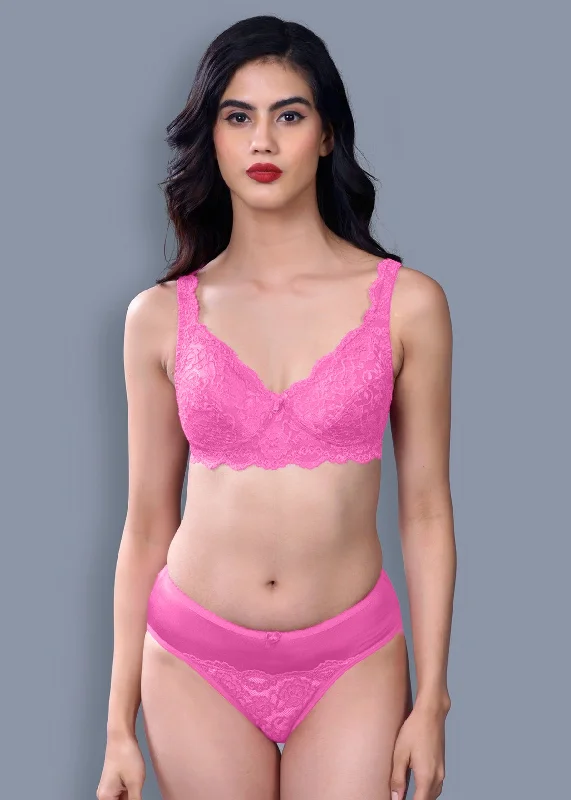 seamless bralette for layeringLeone Set In Strawberry