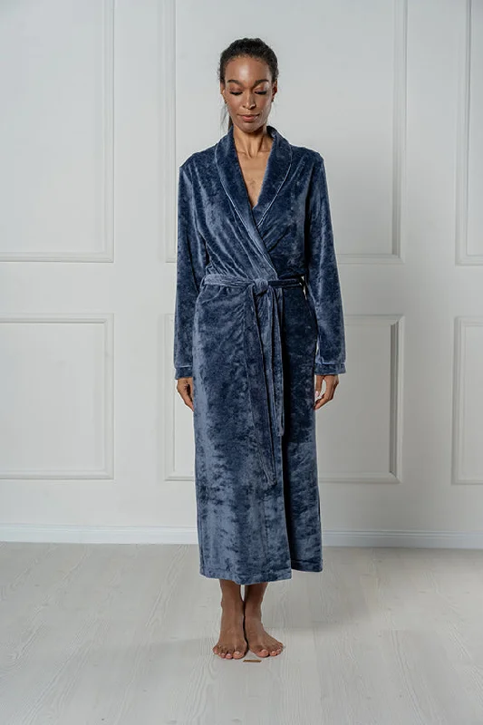 women's pajamas with a sophisticated eleganceMorgenkåpe velour modal Nightshadow