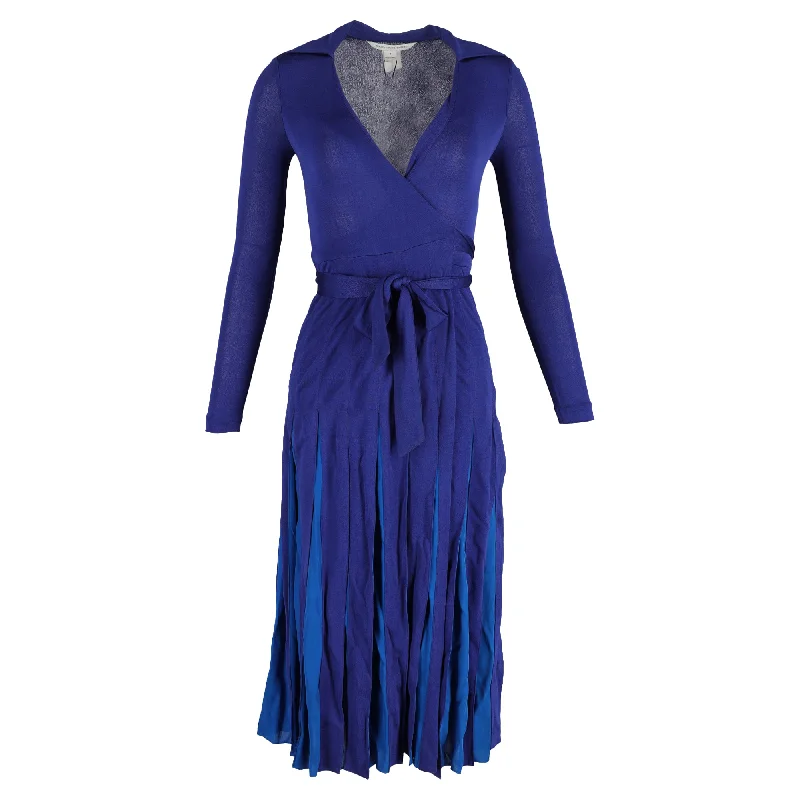 Women's Lapel Collar DressesDiane Von Furstenberg Pleated Stevie Wrap Dress in Blue Viscose