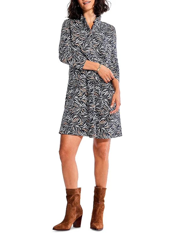 Women's Short-Sleeve DressesPetites Forest Fern Womens Knit Printed Shift Dress