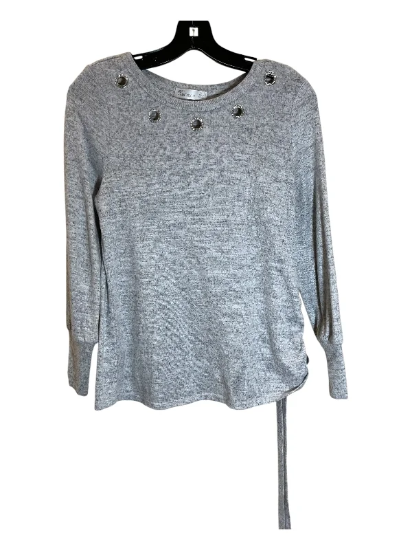 Women's Blouse with PocketsTop Long Sleeve By 89th And Madison In Grey, Size: Petite   S