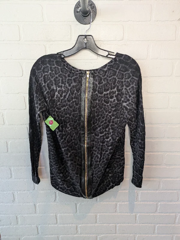 Women's Blouse with Shirt CollarTop Long Sleeve By VERTICAL DESIGNS  In Animal Print, Size: M