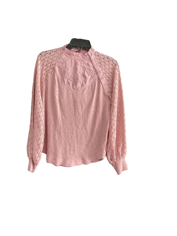 Women's Blouse with Low CollarTop Long Sleeve By Free People In Pink, Size: S