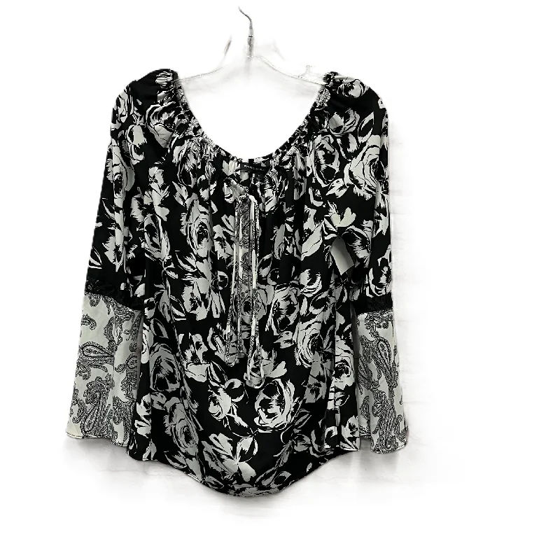 Women's Blouse with U-Shaped CollarTop Long Sleeve By White House Black Market In Black & White, Size: M